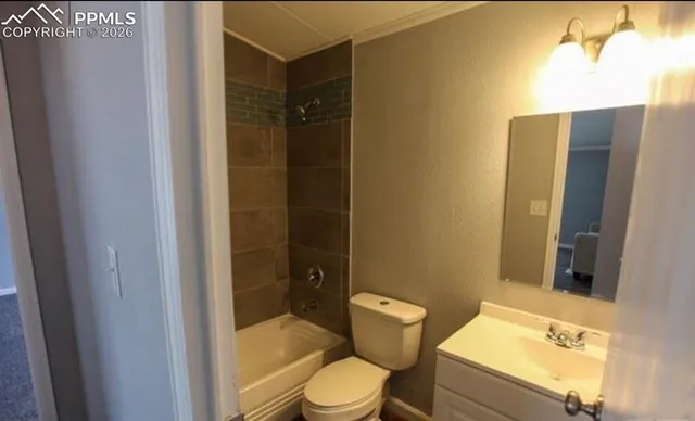 $230,000 | 2020 West 12th Street, Pueblo, CO 81003