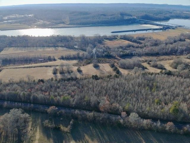 17 Highway 304 Decatur, TN 37322 - Photo 5 of 8