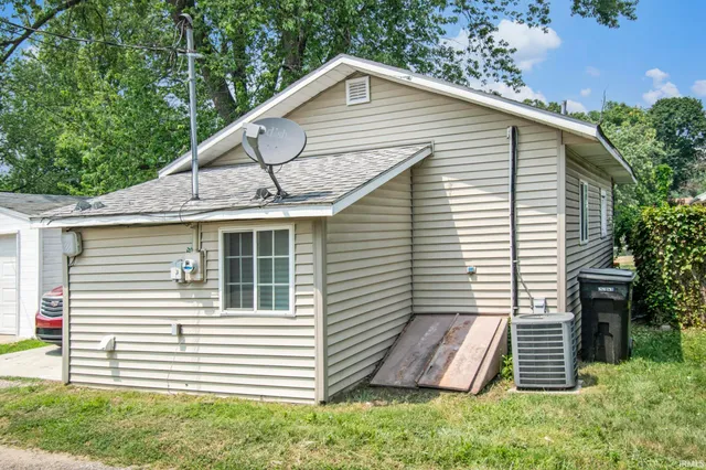 $105,000 | 1220 East Fox Street, South Bend, IN 46613