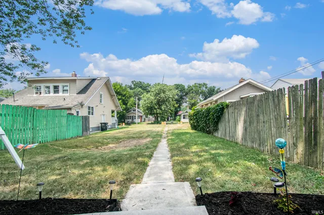 $105,000 | 1220 East Fox Street, South Bend, IN 46613