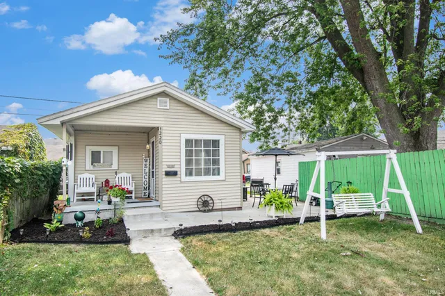 $105,000 | 1220 East Fox Street, South Bend, IN 46613