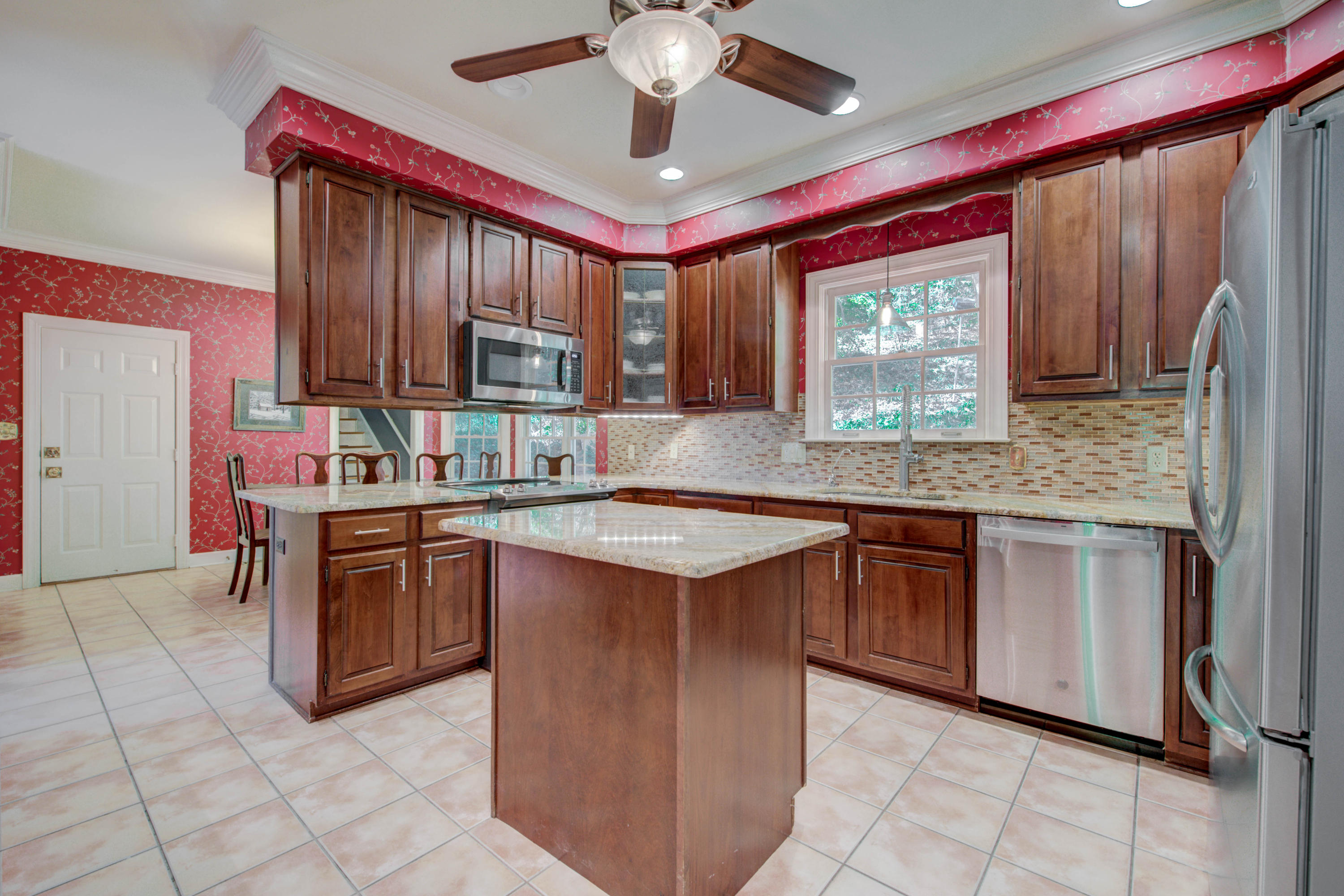 130 Balboa Circle Oak Ridge, TN 37830 - Photo 11 of 39 12