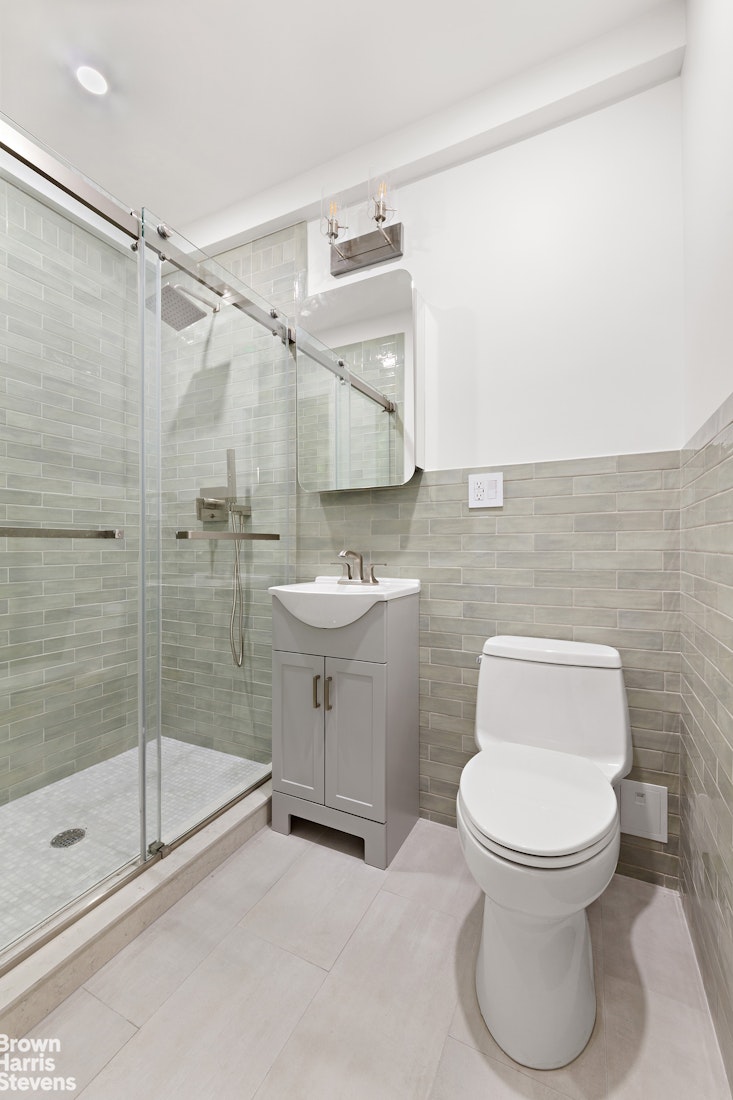 235 East 73rd Street, Unit 1H Manhattan, NY 10021 - Photo 6 of 7