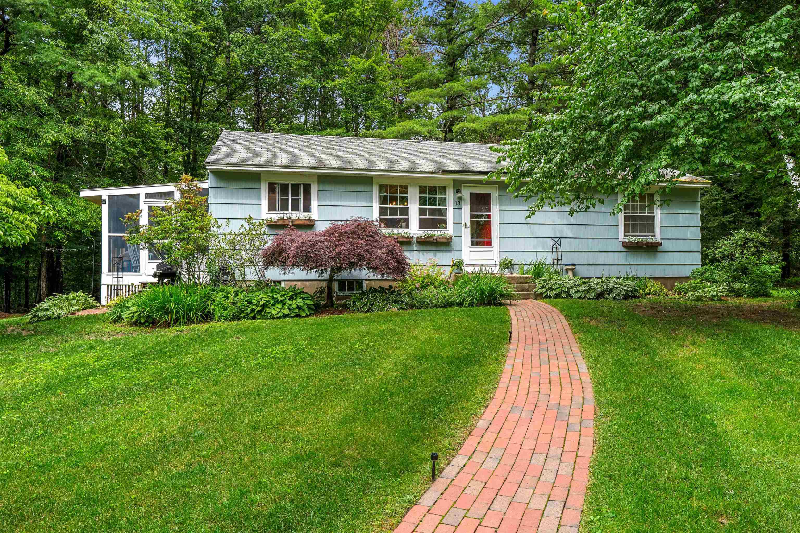 13 Barnard Hill Road Dunbarton, NH 03046 - Photo 4 of 43