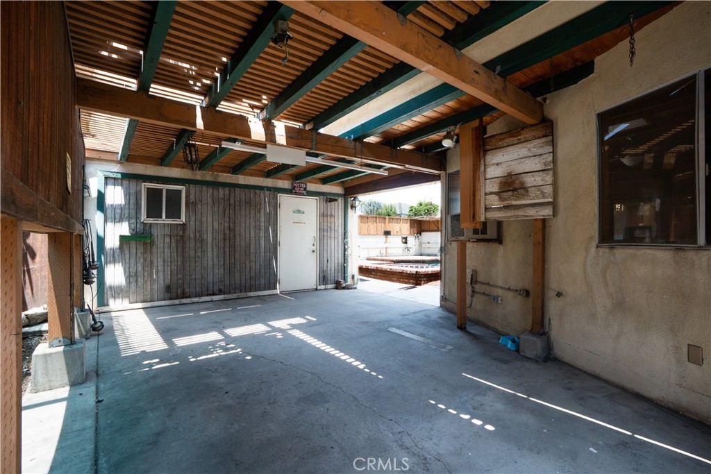 12315 Pomering Road Downey, CA 90242 - Photo 36 of 46