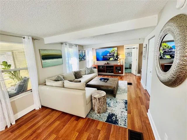 $3,000 | 428 Orangewood Drive, Dunedin, FL 34698