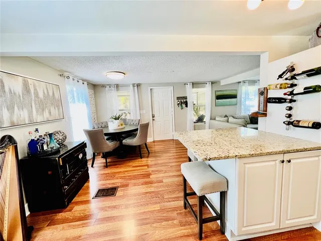 $3,000 | 428 Orangewood Drive, Dunedin, FL 34698