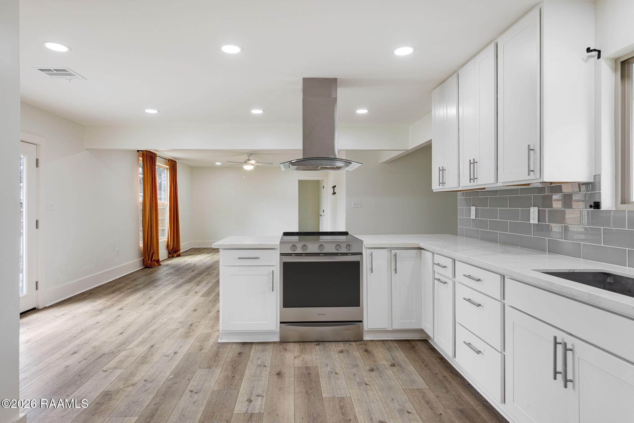 716 Alice Drive Lafayette, LA 70503 - Photo 17 of 26 15-web-or-mls-716 Alice Dr-15