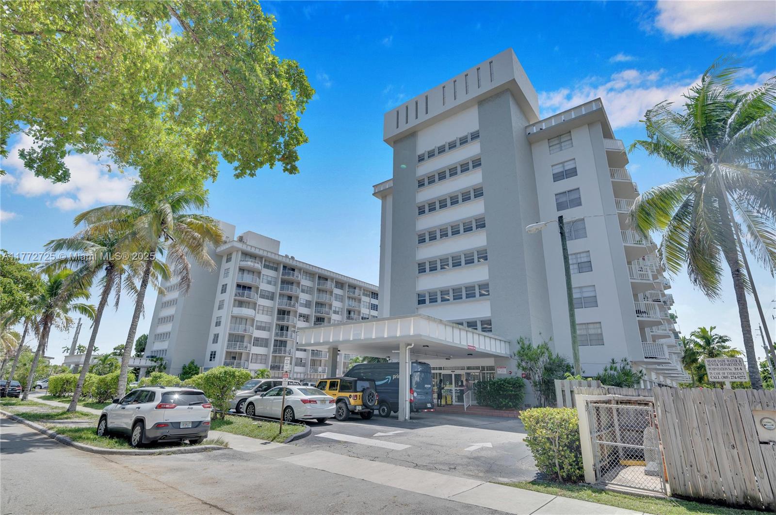 16740 Northeast 9th Avenue, Unit 302 North Miami Beach, FL 33162 - Photo 17 of 19