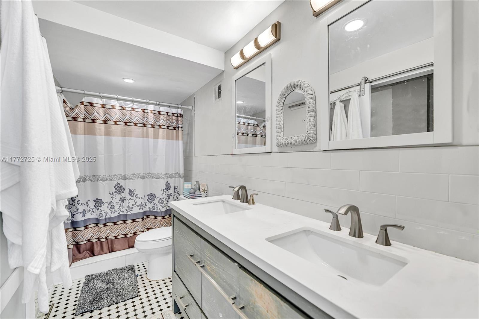 16740 Northeast 9th Avenue, Unit 302 North Miami Beach, FL 33162 - Photo 9 of 19