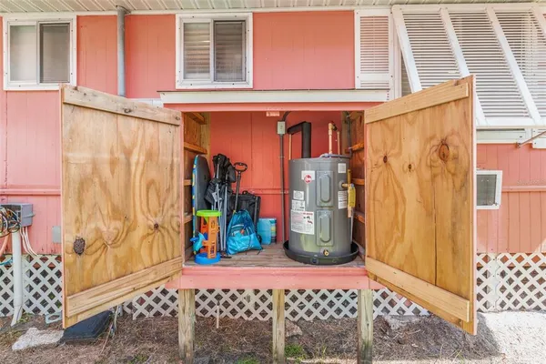 $6,500 | 1603 Gulf Drive North, Unit 27, Bradenton Beach, FL 34217