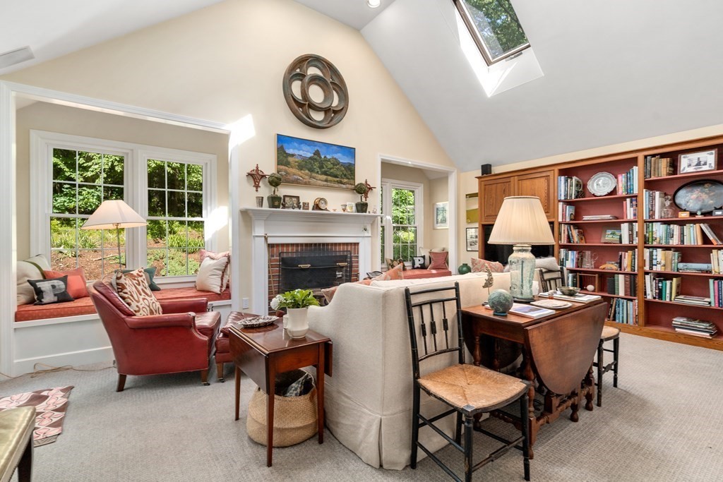 220 Stoney Lea Road Dedham, MA 02026 - Photo 9 of 28 Gallery Image 9