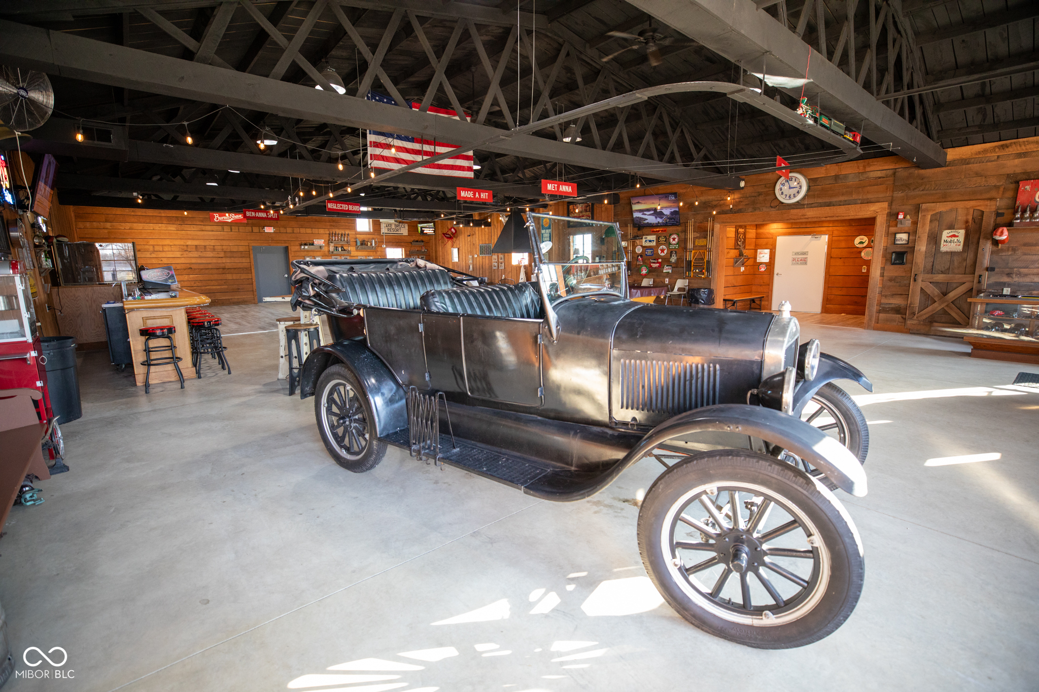 991 North Main Street Kewanna, IN 46939 - Photo 14 of 46