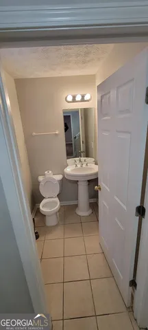 $2,400 | 6390 Alford Circle, Unit 4, Lithonia, GA 30058