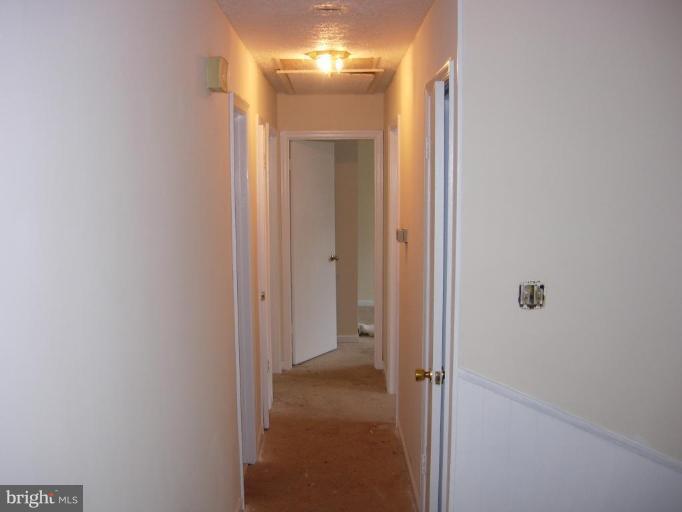 102 Choptank Road Stafford, VA 22556 - Photo 5 of 9 Hallway
