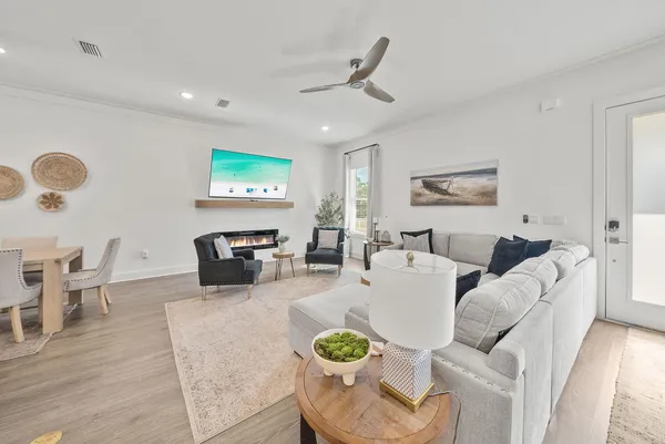 $2,400,000 | 111 Walnut Street, Santa Rosa Beach, FL 32459
