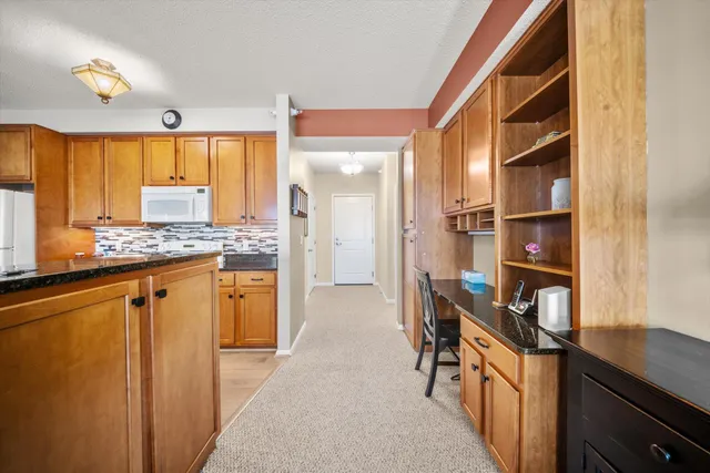 $199,900 | 100 4th Avenue North, Unit 208, South St. Paul, MN 55075