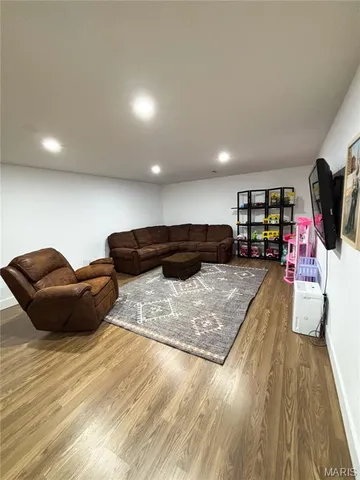 $275,000 | 1263 Jamaica Drive, Edwardsville, IL 62025