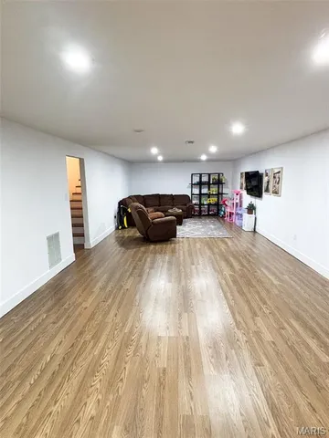 $275,000 | 1263 Jamaica Drive, Edwardsville, IL 62025