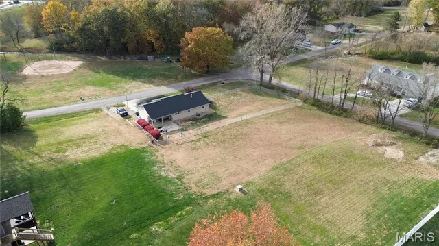 $275,000 | 1263 Jamaica Drive, Edwardsville, IL 62025