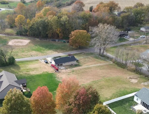 $275,000 | 1263 Jamaica Drive, Edwardsville, IL 62025