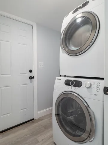 $2,200 | 89 Kelley Pond Road, Unit B, New Hampton, NH 03256