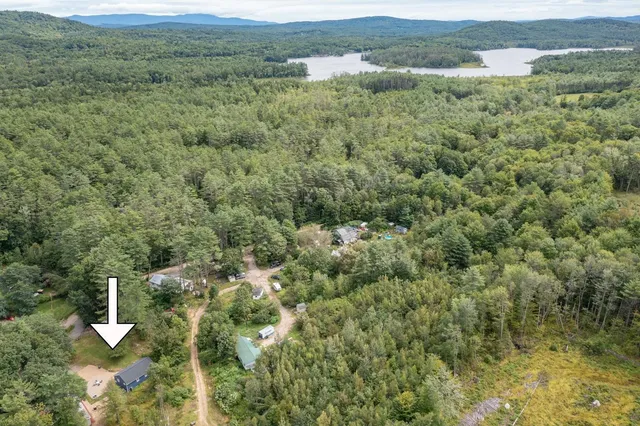 $2,200 | 89 Kelley Pond Road, Unit B, New Hampton, NH 03256