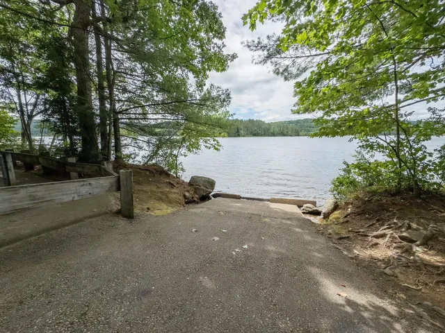 $2,200 | 89 Kelley Pond Road, Unit B, New Hampton, NH 03256