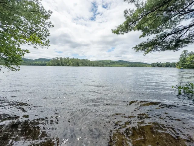 $2,200 | 89 Kelley Pond Road, Unit B, New Hampton, NH 03256