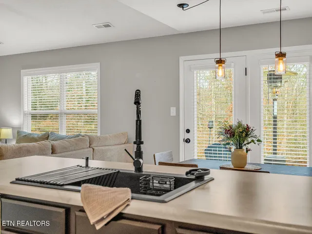 $349,900 | 309 Contentment Lane, Knoxville, TN 37920