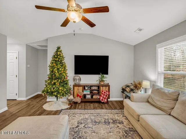 $349,900 | 309 Contentment Lane, Knoxville, TN 37920