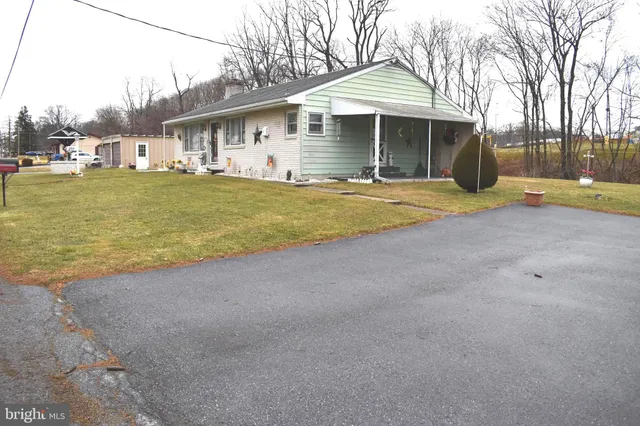 $259,900 | 2414 Elias Avenue, Lebanon, PA 17046