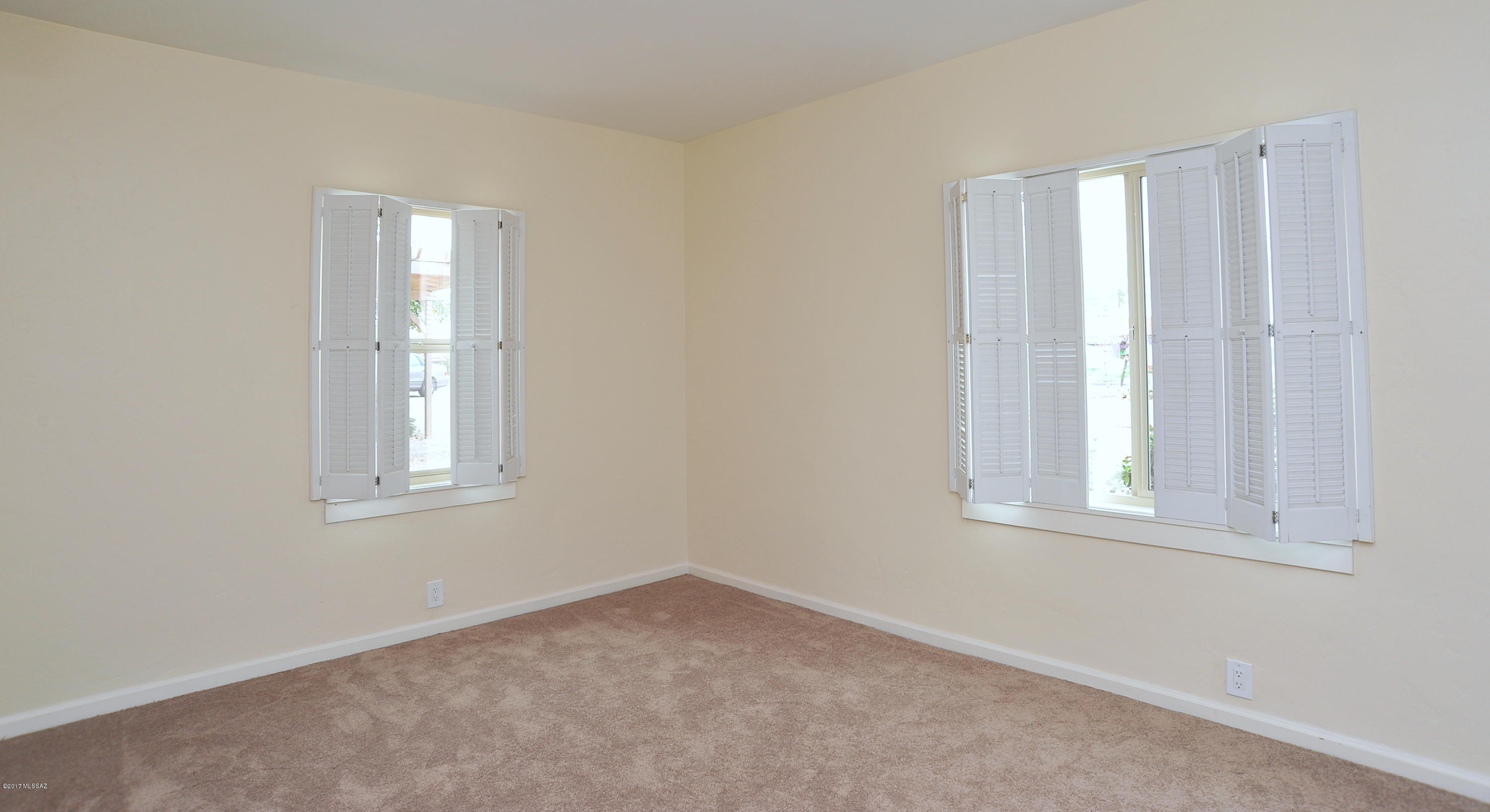 2158 East Grant Road Tucson, AZ 85719 - Photo 20 of 31