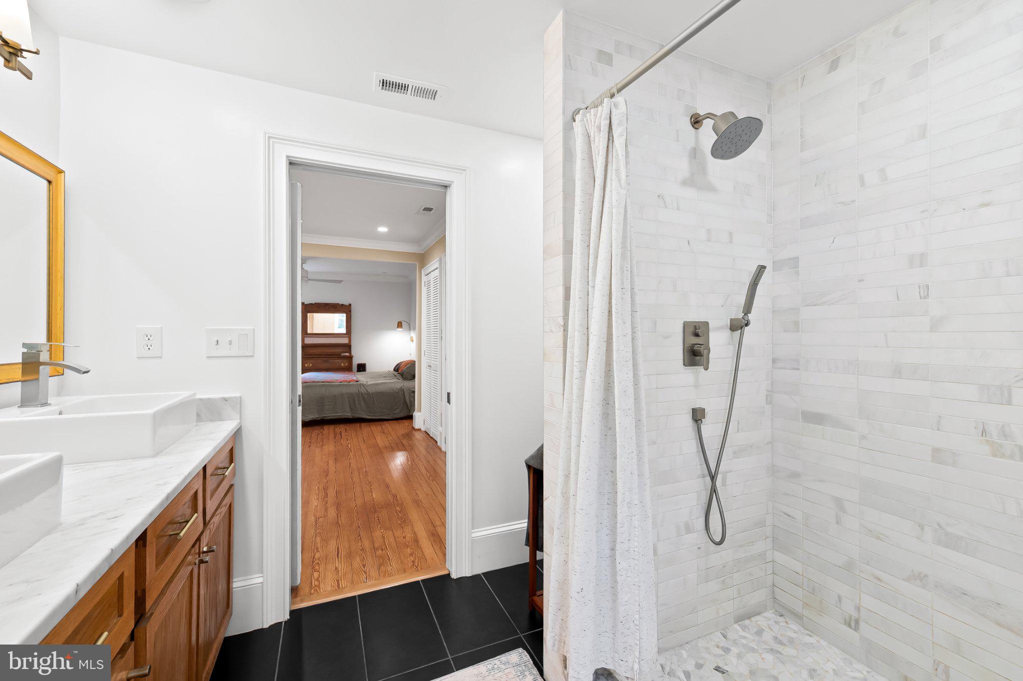 3711 Clipper Road Baltimore, MD 21211 - Photo 29 of 37 Gallery Image 29