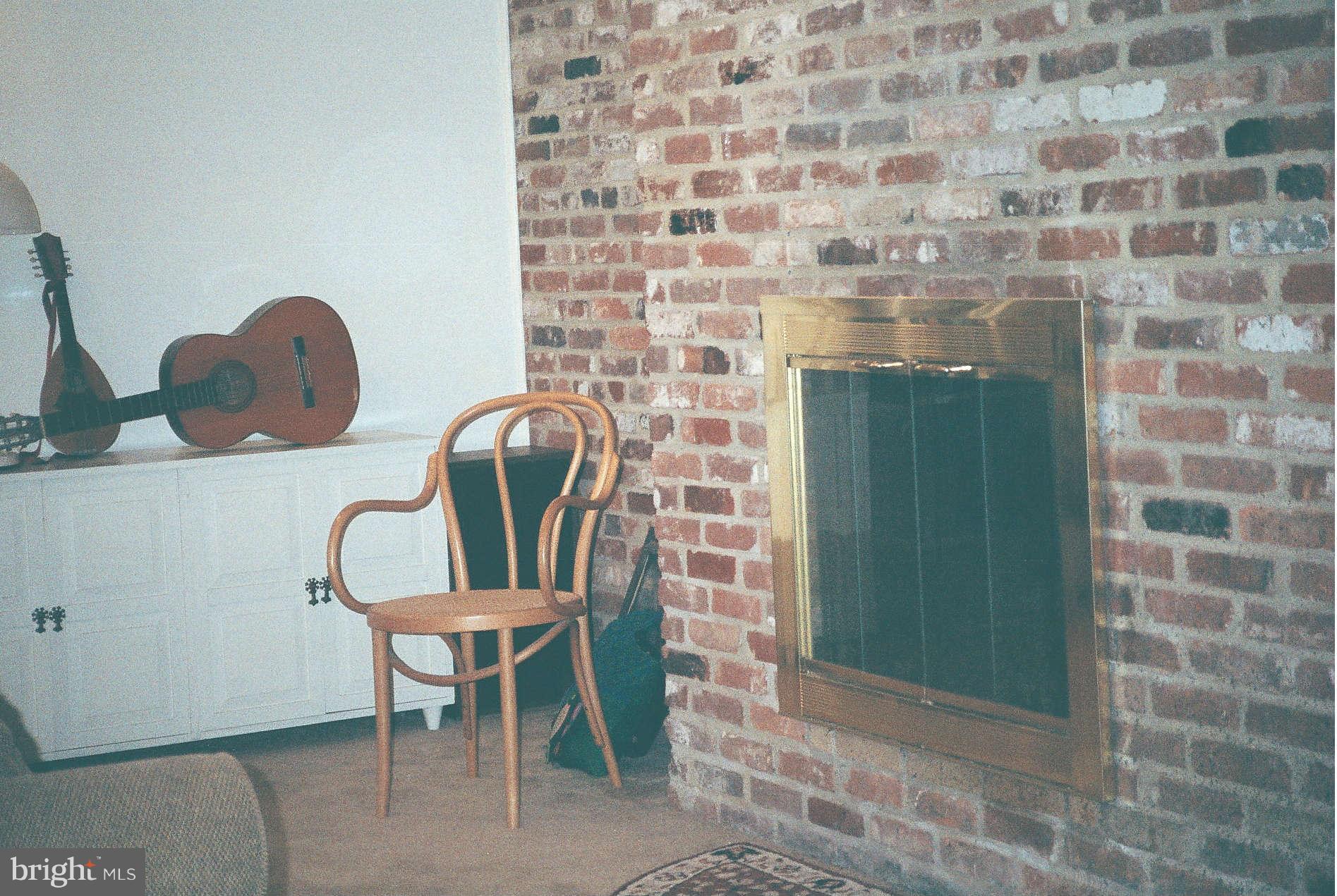 2001 Norvale Road Silver Spring, MD 20906 - Photo 17 of 22 Family Room
