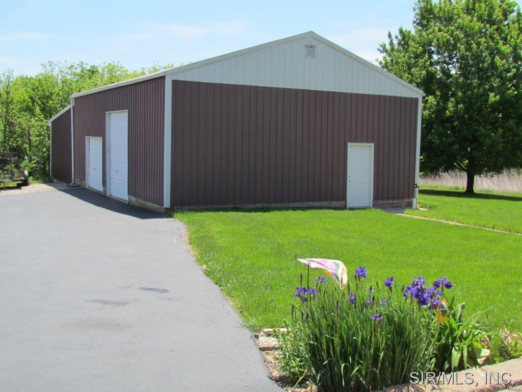 5562 Seminary Road Alton, IL 62002 - Photo 11 of 36 Gallery Image 11