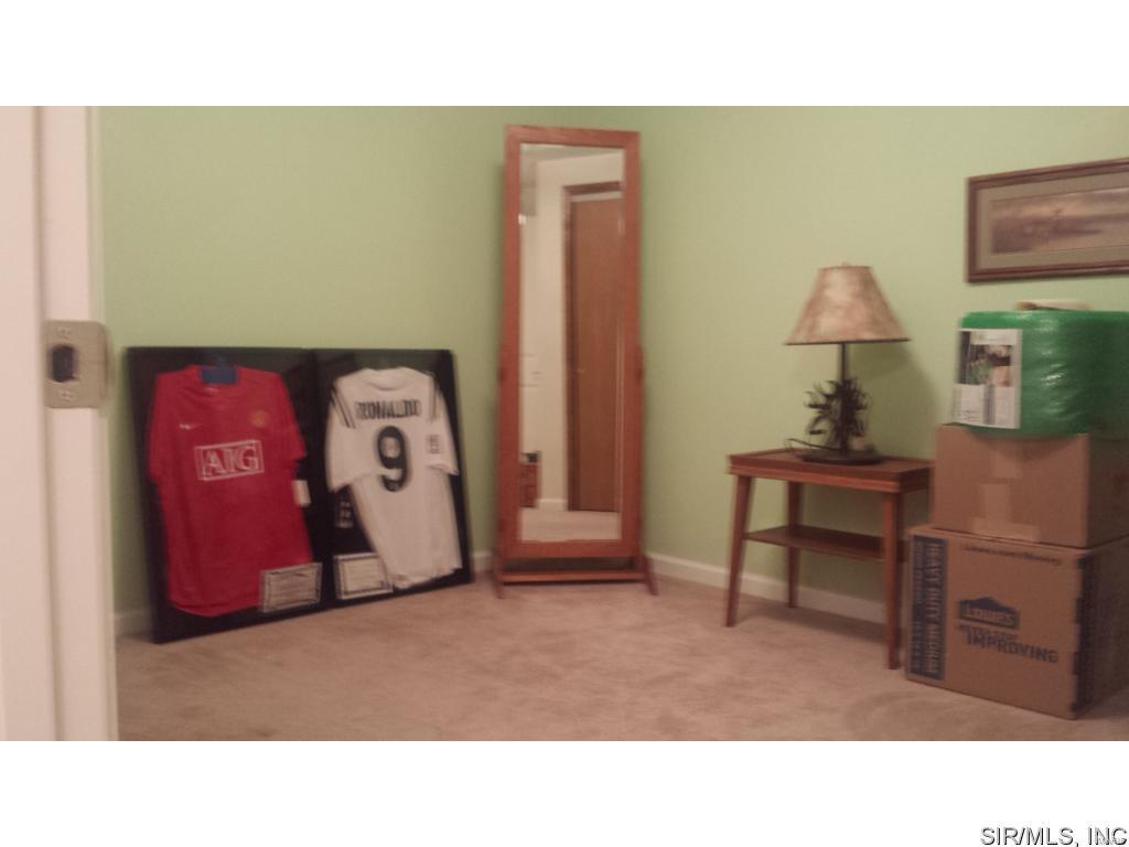 5562 Seminary Road Alton, IL 62002 - Photo 20 of 36 Gallery Image 20