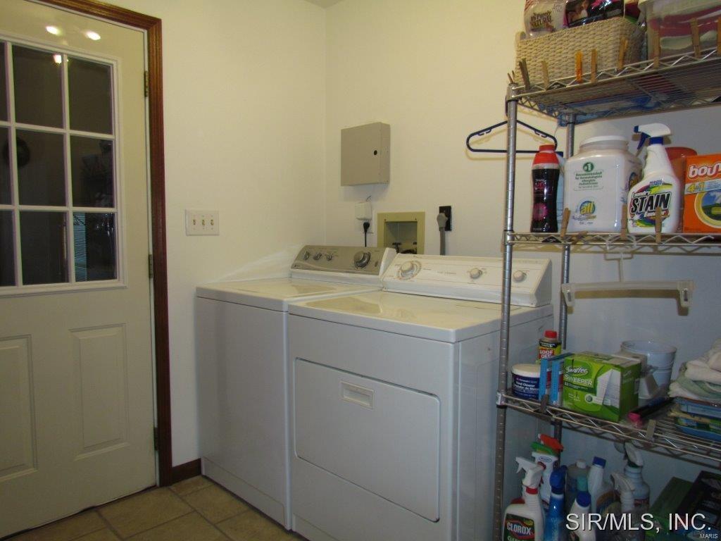 5562 Seminary Road Alton, IL 62002 - Photo 22 of 36 Gallery Image 22