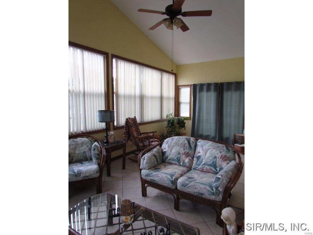 5562 Seminary Road Alton, IL 62002 - Photo 29 of 36 Gallery Image 29