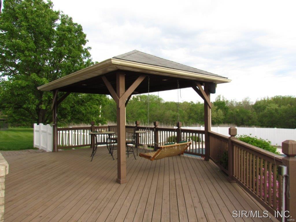 5562 Seminary Road Alton, IL 62002 - Photo 31 of 36 Gallery Image 31