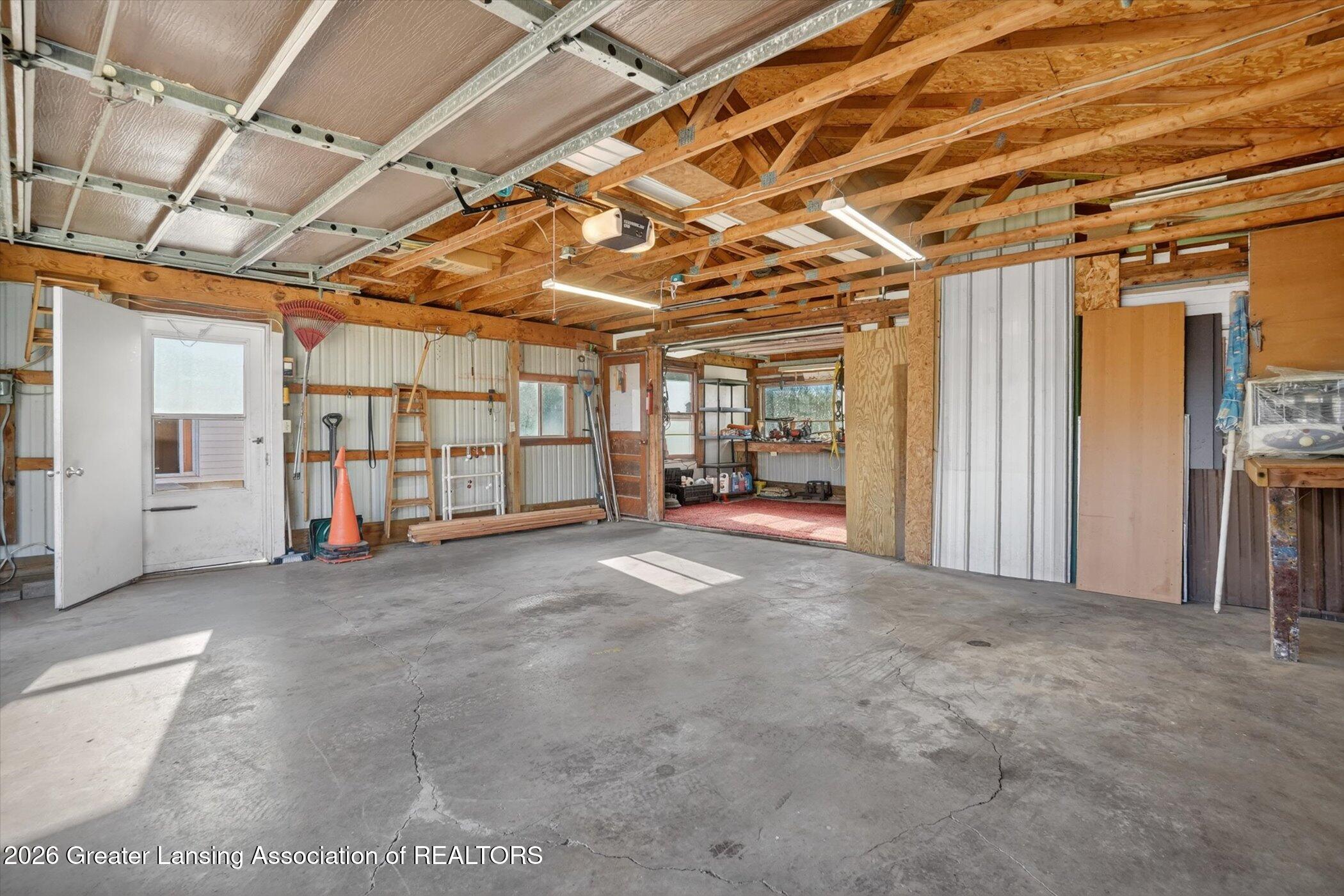 8410 Coleman Road Haslett, MI 48840 - Photo 33 of 63 39-8410-Coleman-Rd-Haslett-MI-48840-Wind