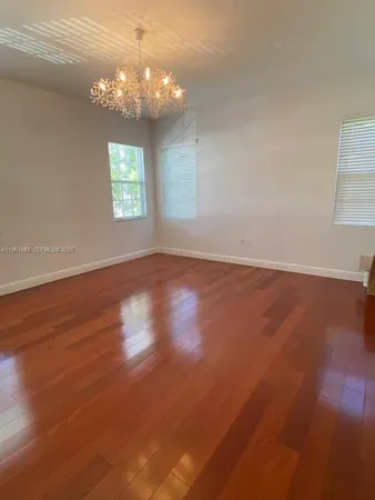 $5,200 | 502 Loretto Avenue, Unit 30, Coral Gables, FL 33146