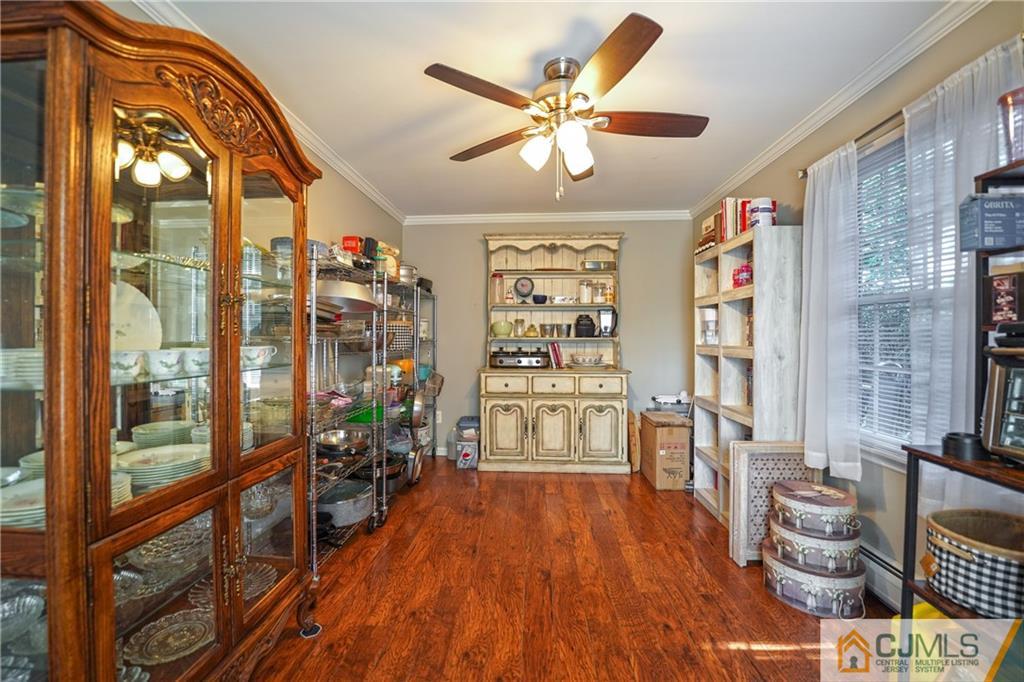 36 Starkin Road Edison, NJ 08837 - Photo 16 of 45 a very nice looking room with many windows and furniture