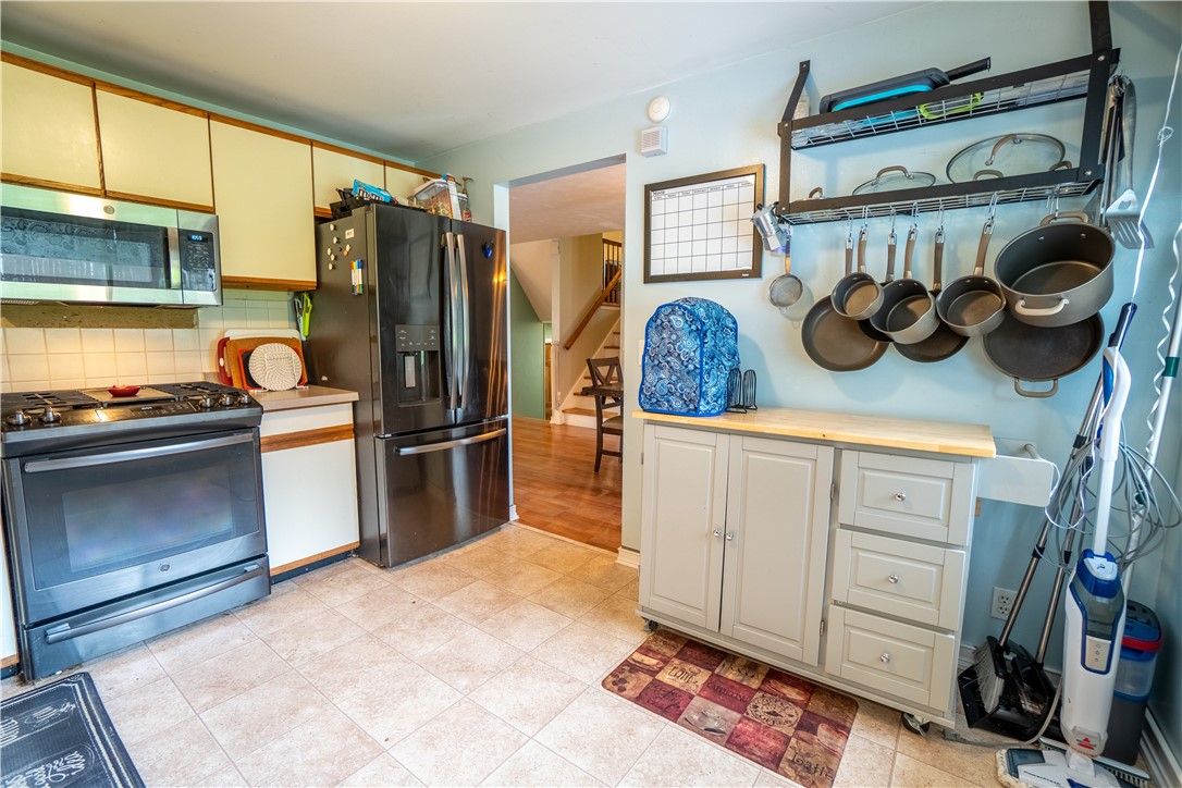 49 Gateway Road Chili, NY 14624 - Photo 13 of 32 Gallery Image 13