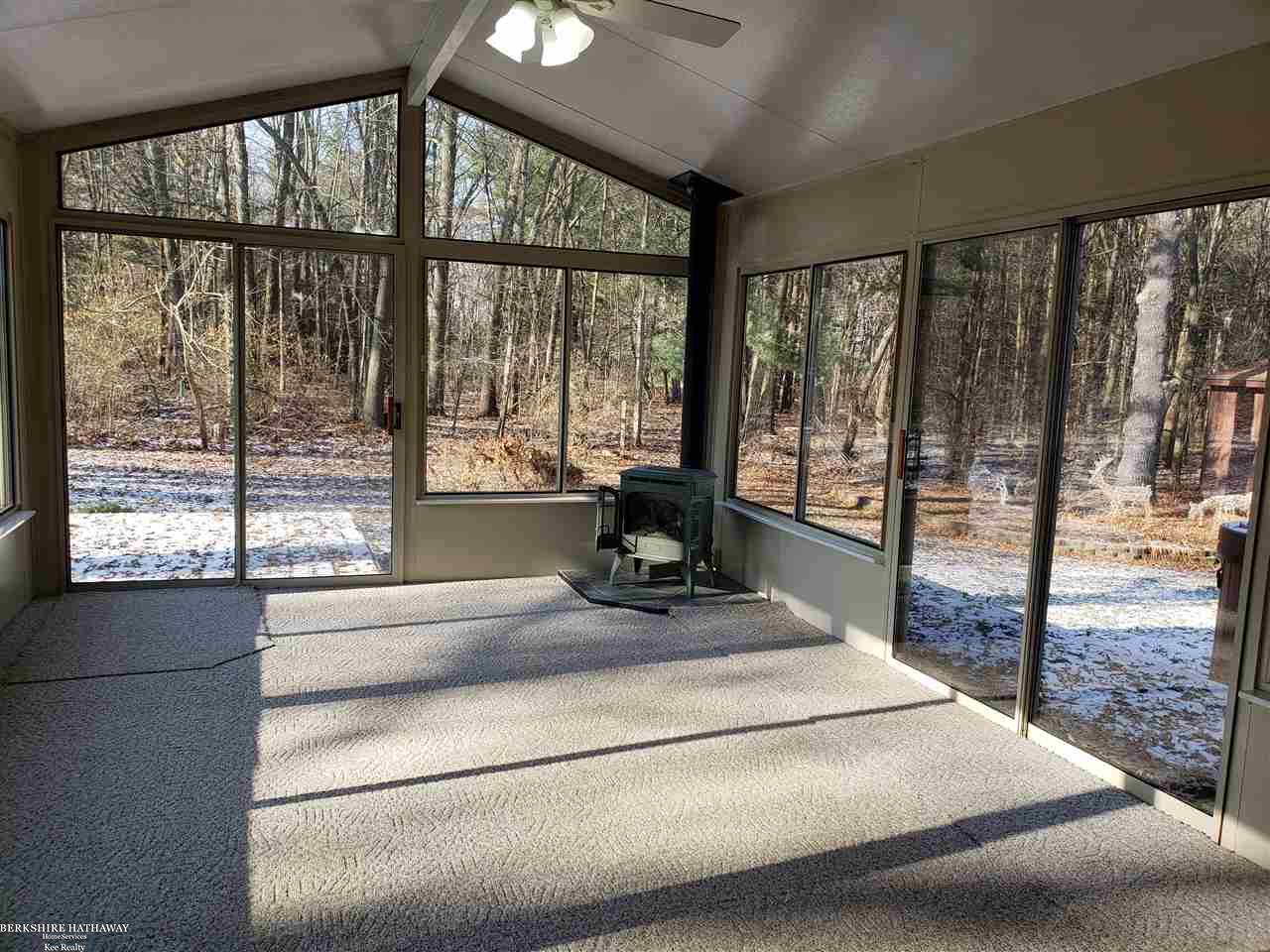 3393 East Sutton Road Dryden, MI 48428 - Photo 21 of 32 31348783-20.JPG