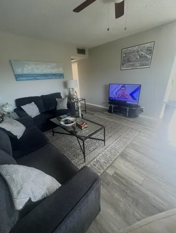 $1,850 | 242 Mansfield East, Unit 242, Boca Raton, FL 33434