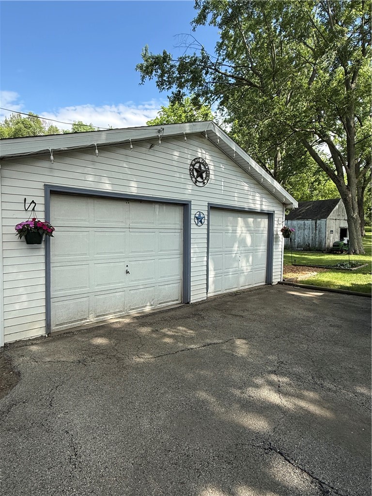 1529 West Ravina Park Road Decatur, IL 62526 - Photo 6 of 27