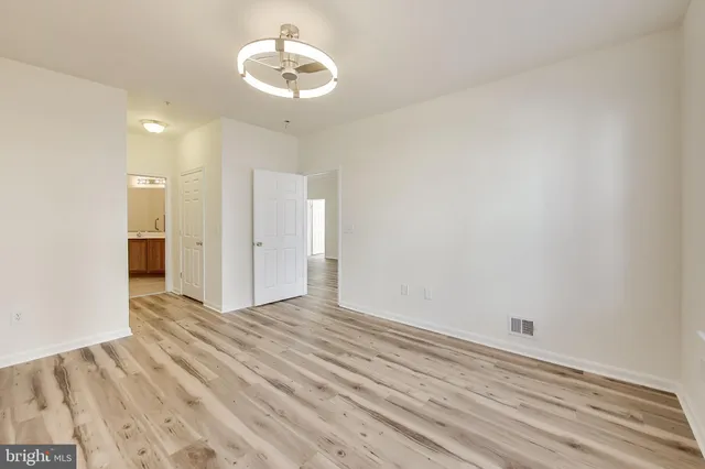 $2,950 | 13901 Belle Chasse Boulevard, Unit 110, Laurel, MD 20707