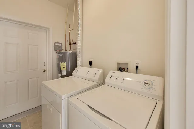 $2,950 | 13901 Belle Chasse Boulevard, Unit 110, Laurel, MD 20707