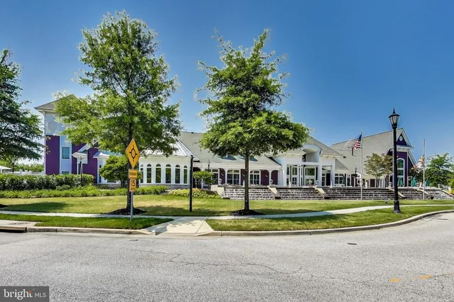 $2,950 | 13901 Belle Chasse Boulevard, Unit 110, Laurel, MD 20707